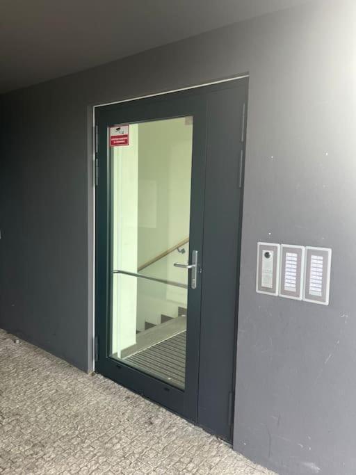 Apartman Holesovice,Balkon,Garaz 布拉格 外观 照片